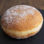 Bola de Berlim s/ recheio